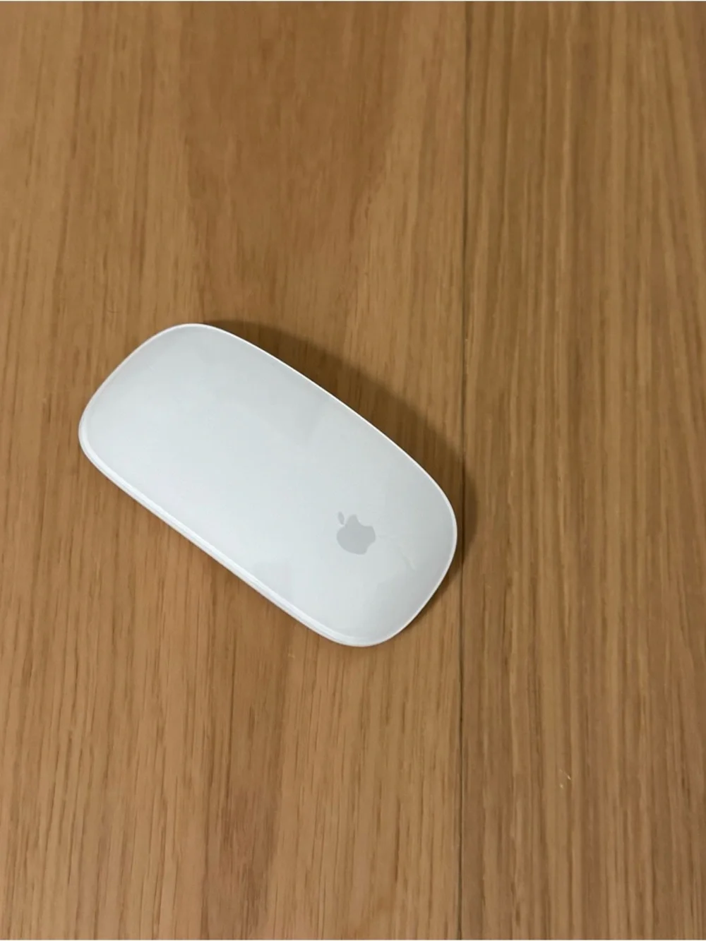 Apple White Magic Mouse - Wireless Multi‑Touch Mouse